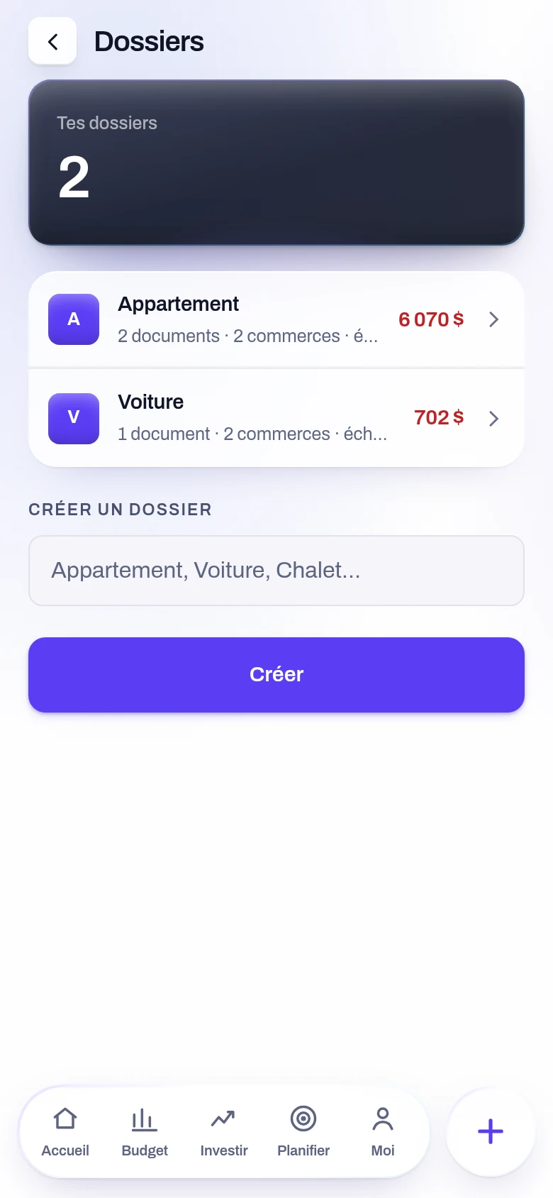 Capture de l’écran Tes dossiers de l’application Yoseri. Les dossiers — l’appartement, la voiture — avec leurs documents, leurs commerces et leurs échéances, le coût total de chacun, et de quoi en créer un.